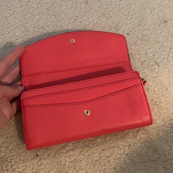 Michael Kors wallet - Picture 2 of 3